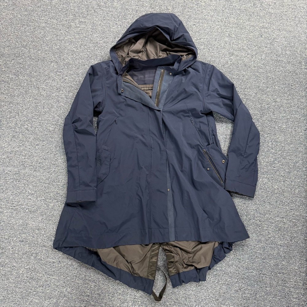Lululemon Rain Hooded Full Zip Jacket Dark Navy Blue Size 4